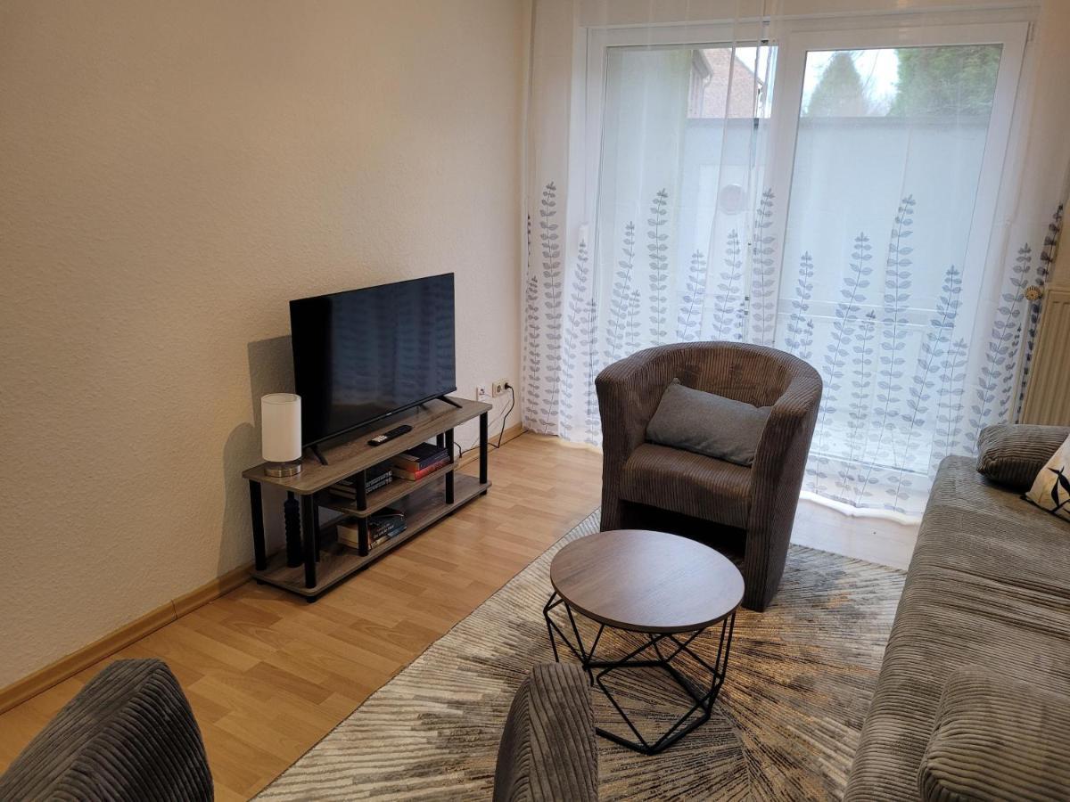 Wohnung In Oberhausen: Zentral & Ruhig, Eigener Eingang Oberhausen  Kültér fotó